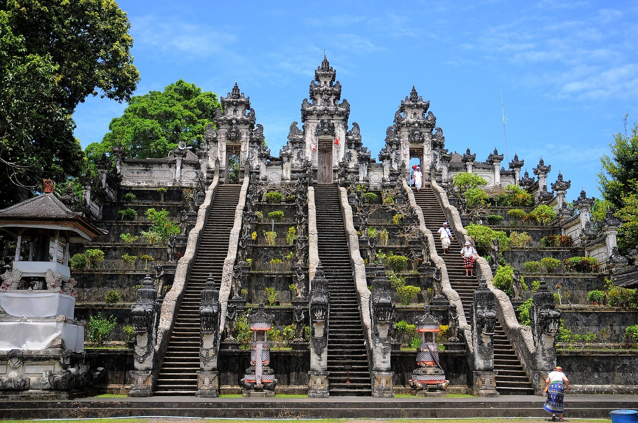 where should I stay in Bali
