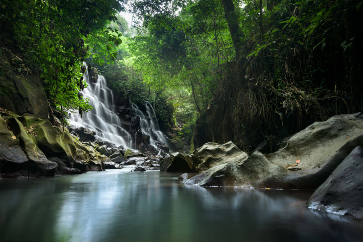 Kanto Lampo Waterfall