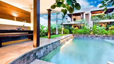 luxury hotel seminyak